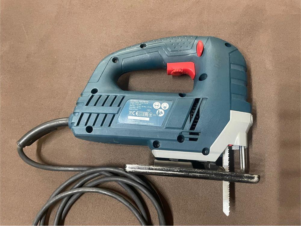 Прободен трион / Зеге / Bosch GST 8000 E