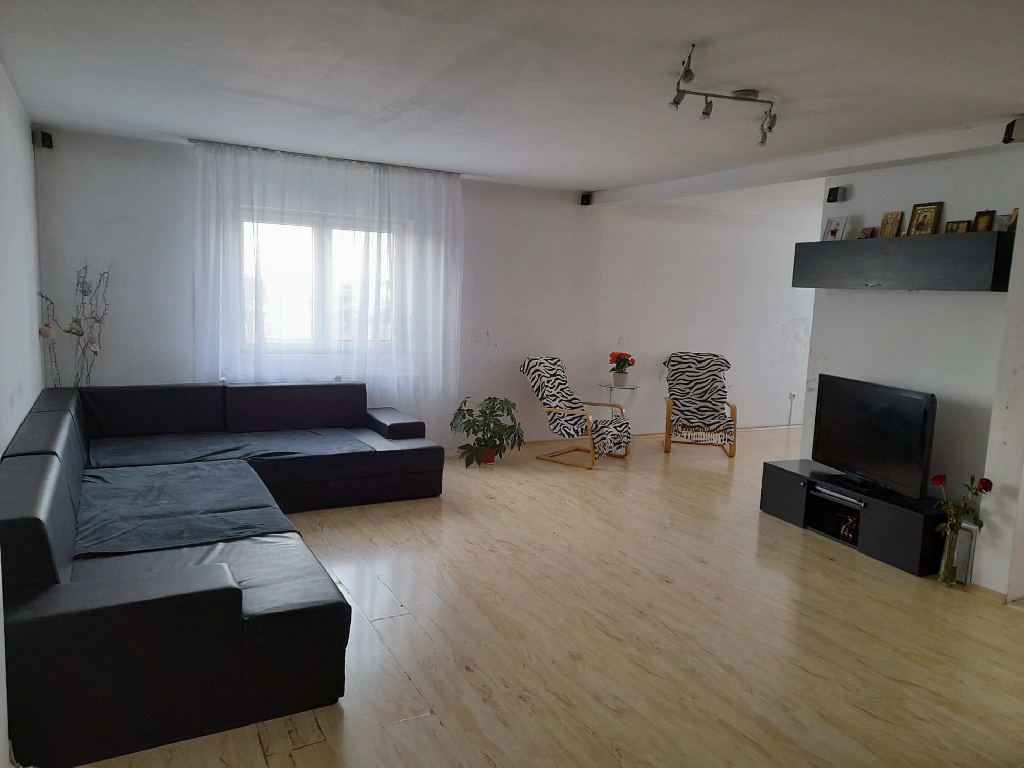 Apartament mansarda oraș Pantelimon