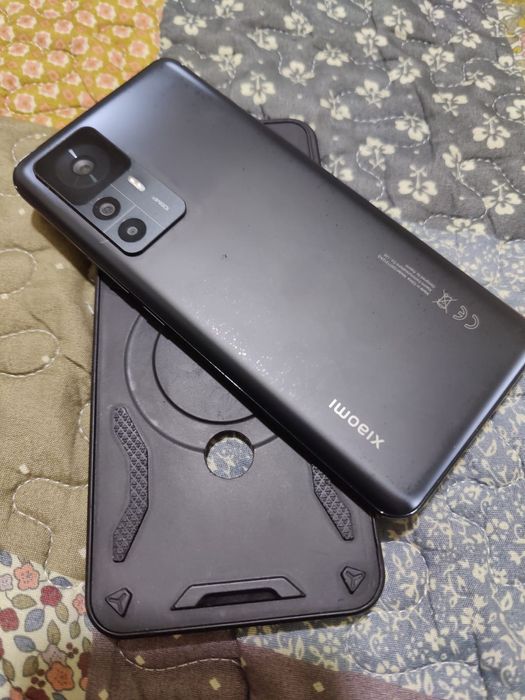 Xiaomi 12T 128 GB 8+8 GB Android 15