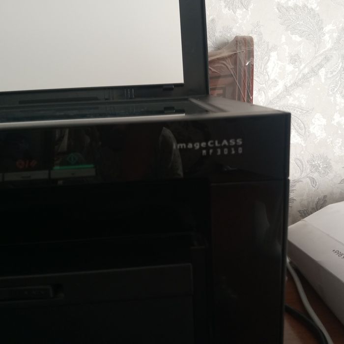 Принтер canon 3 в1 (принтер, копия, сканер)