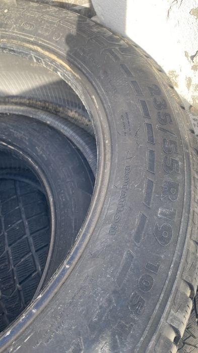 Зимние шины 235/55/19