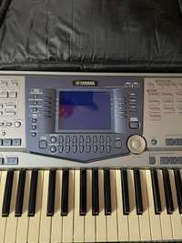 Vând orga/pian Yamaha psr1100