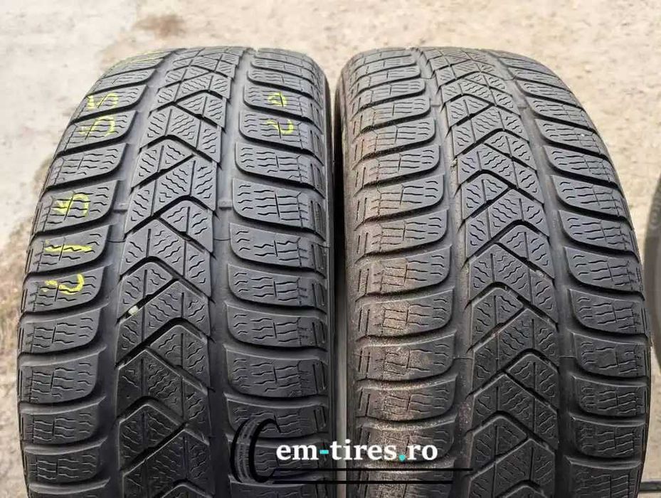 SET 2 Anvelope Iarna 215/55 R17 PIRELLI Sottozero 3 94H