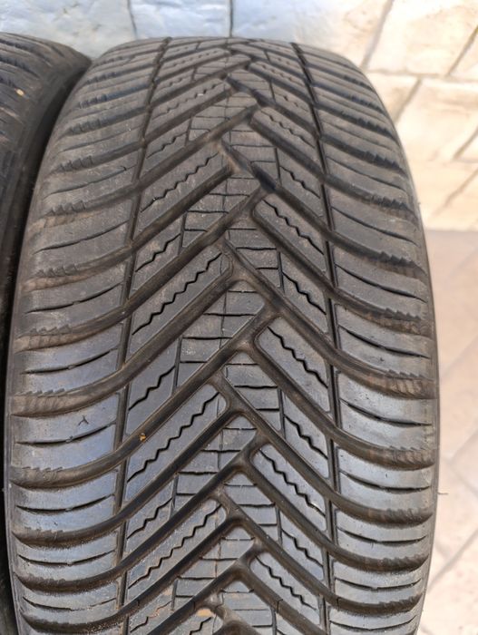 Всесезонни гуми Hankook 185/50/16