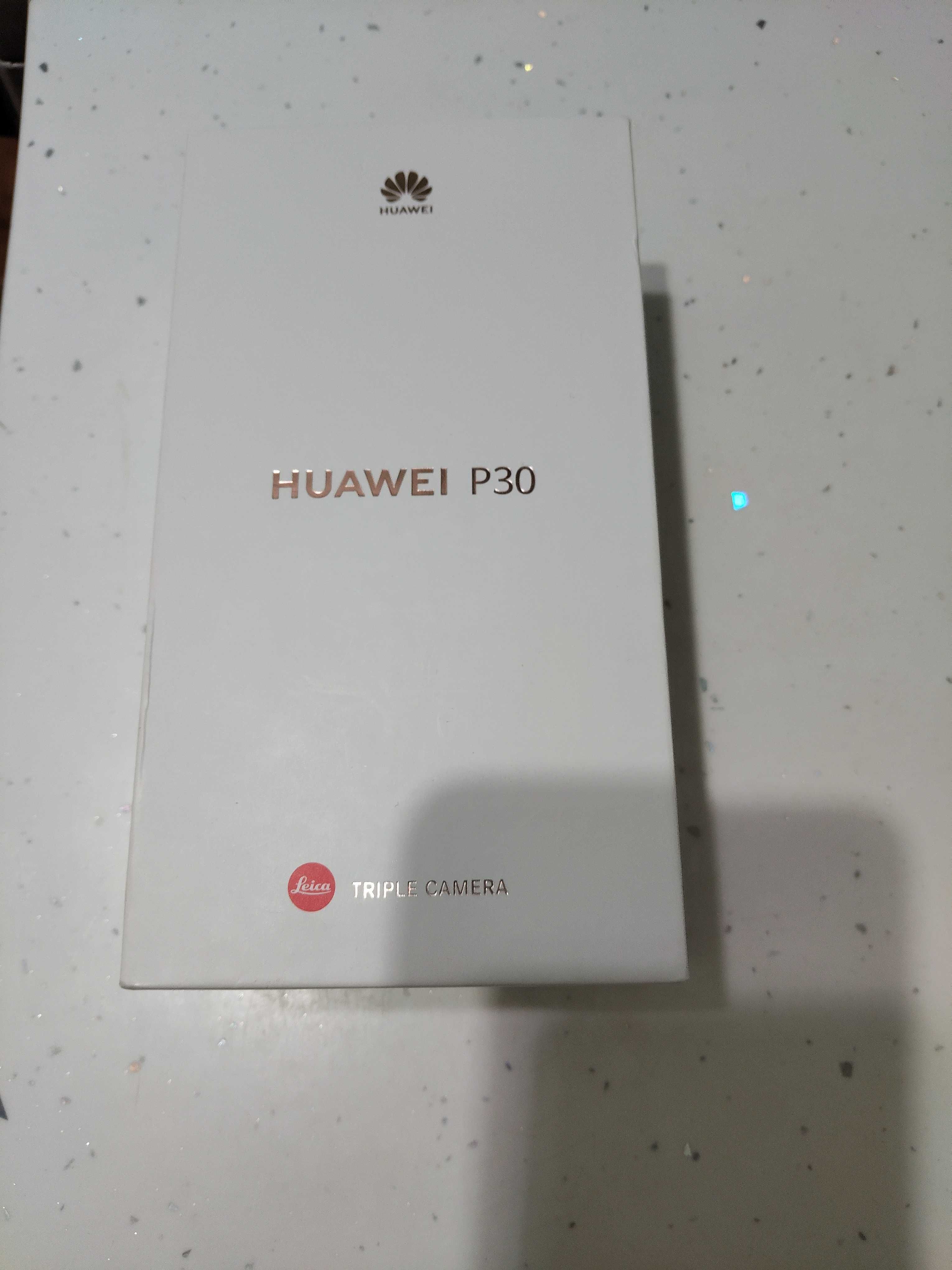 Telefon Huawei P 30.