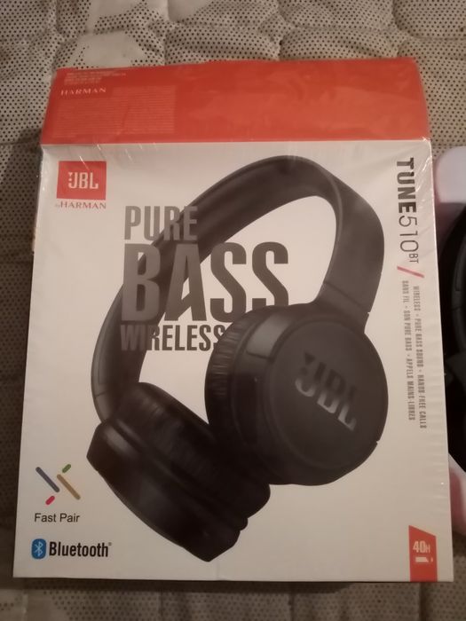 Продам наушники JBL tune 510bt