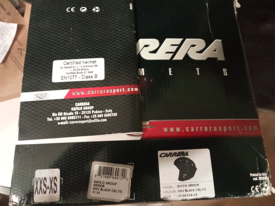 Ски каска за дете Carrera