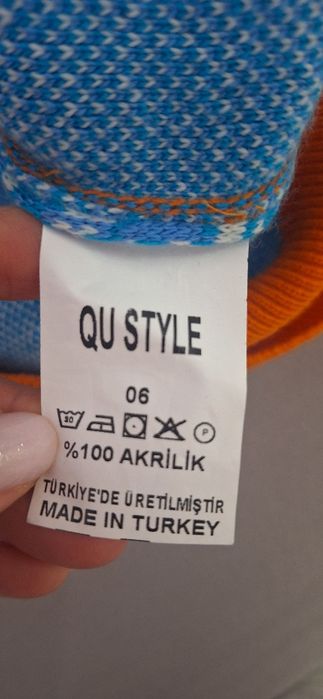 Pulover model superb