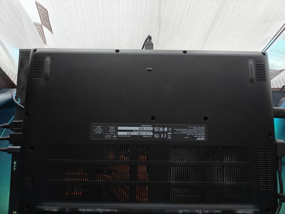 Laptop Acer Aspire 7