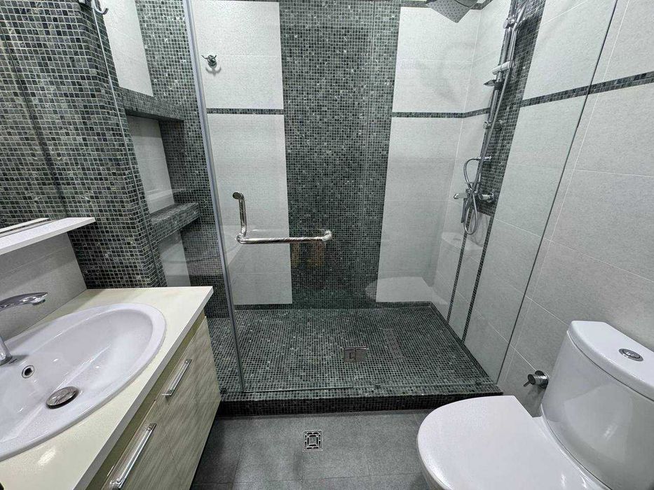 Продаётся 3-х комнатная квартира Новостройка Текстильная больница