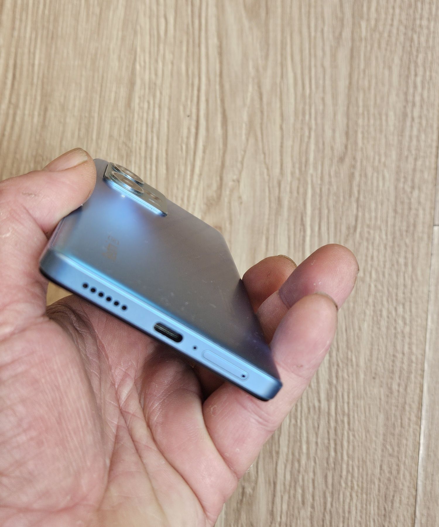 Продавам Xiaomi redmi note 12pro+ 5G