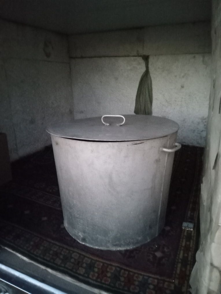 Продаётся Ёмкость. 500 литров.