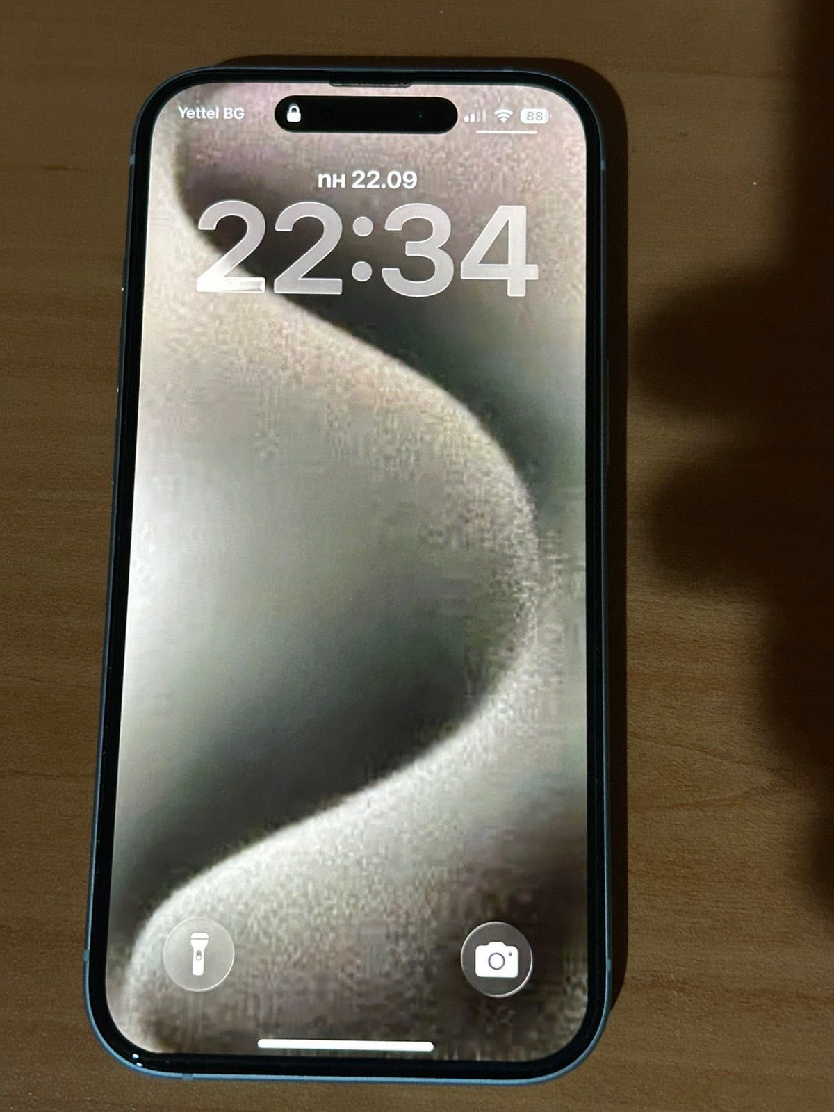 IPHONE 15 128GB Green в гаранция!