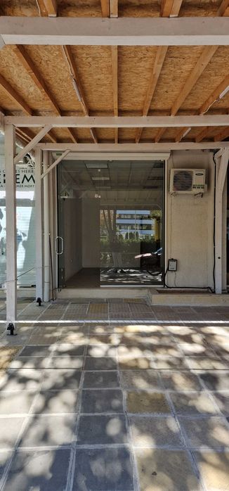 Дава се под наем Магазин в к.к. Слънчев бряг - 30 кв.м за 5100 € - Снимка #1