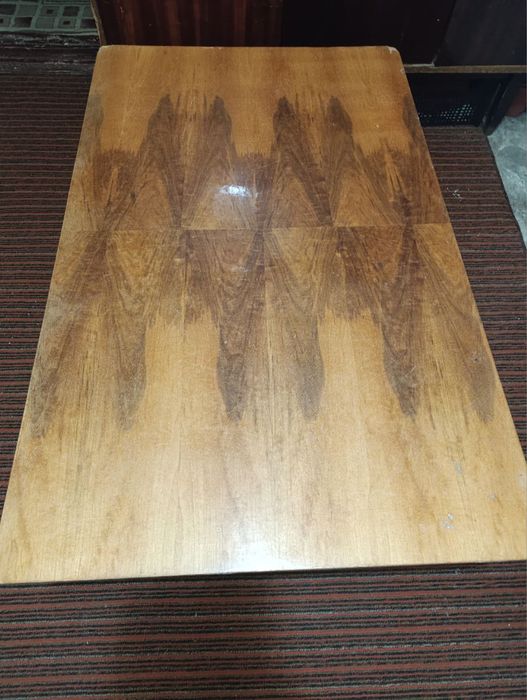 Хонтахта стол hontaxta