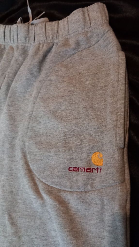 Carhartt L и Dickies M къси панталони/бермуди