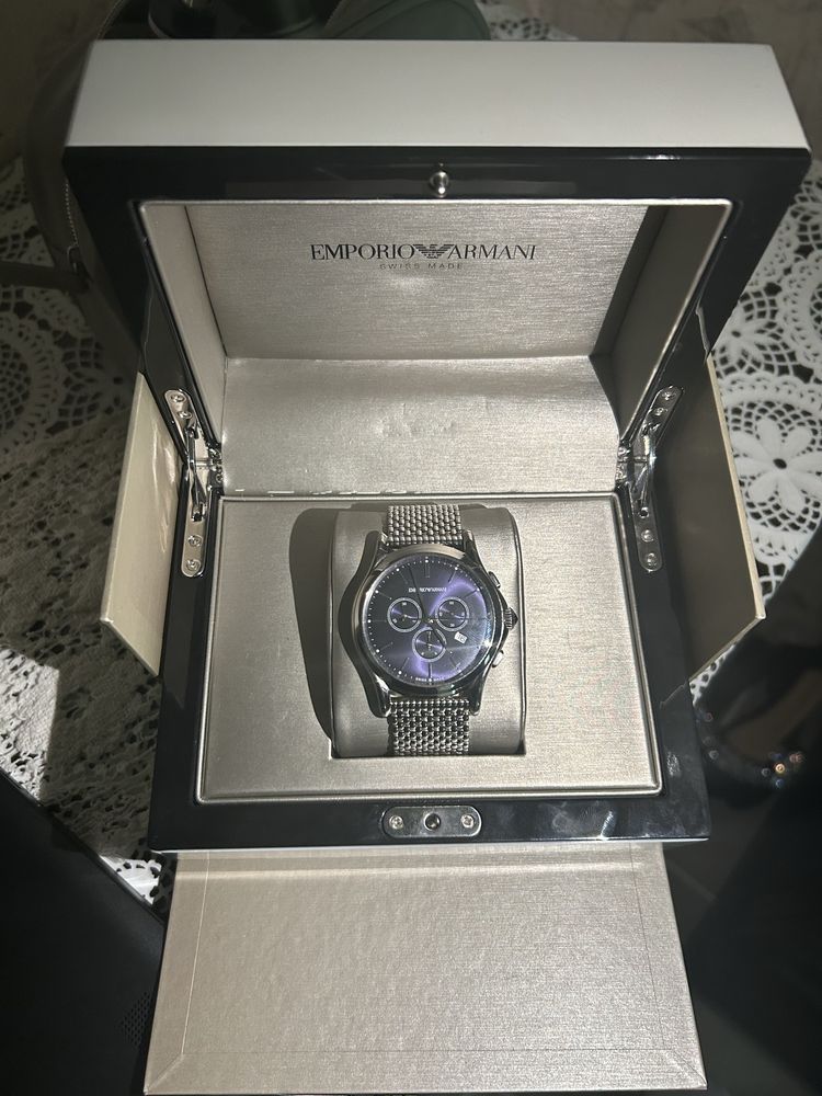 emporio armani ars4013 swiss made часовник