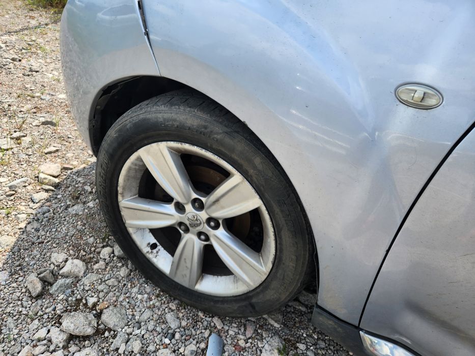 За Части Peugeot 4007 2.2hdi 6ск 2009г