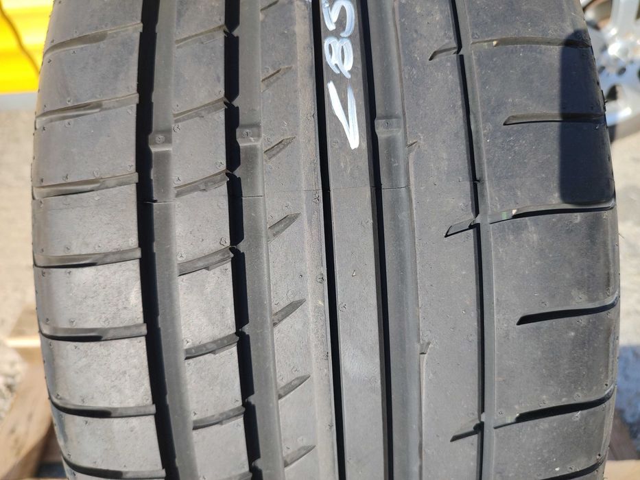 285/40/21 Гудиар Eagle F1 Suv4x4 2017г Единичка на 250км