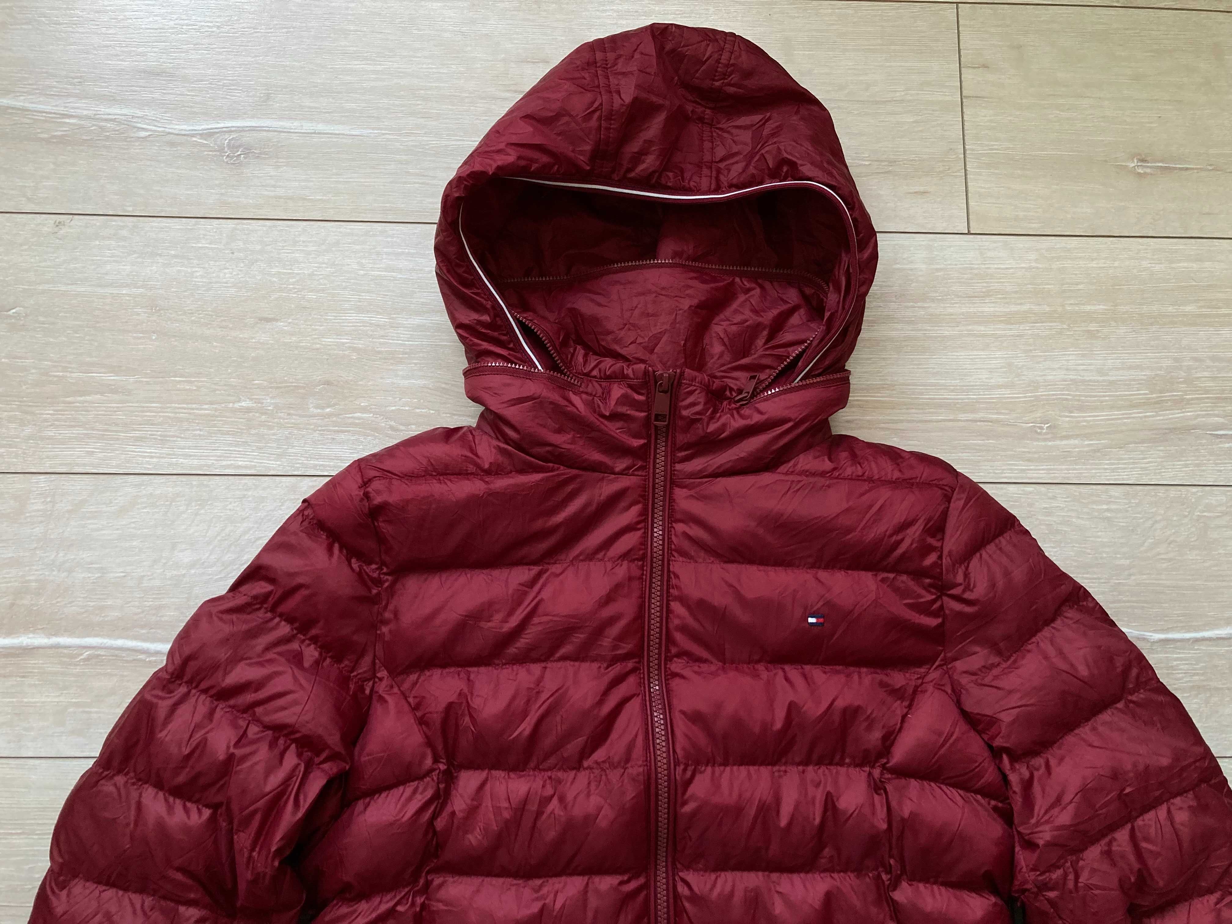 Tommy Hilfiger женско зимно яке размер L
