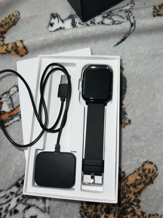 Smart watch cu incarcator