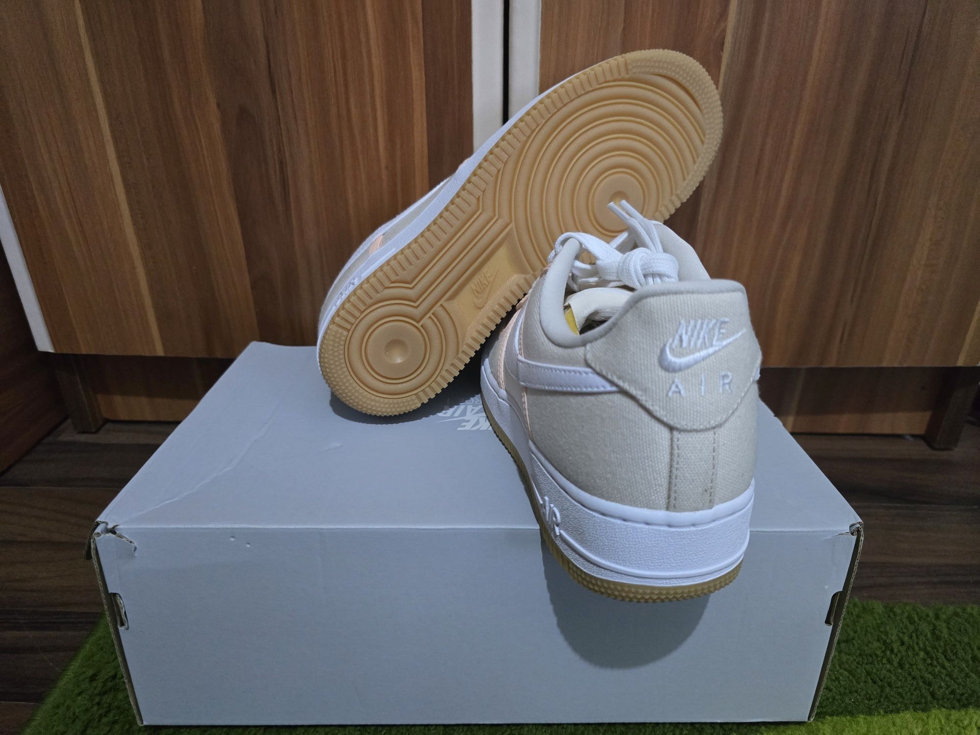 Nike Air Force 1