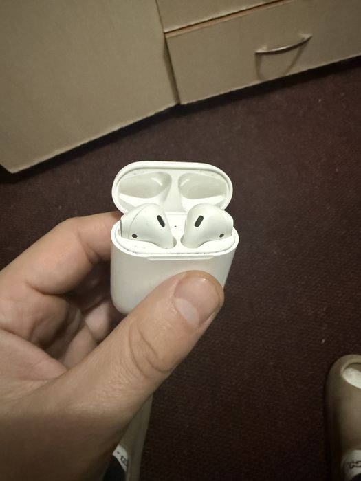 Apple airpods originale generatia 2a in stare foarte buna