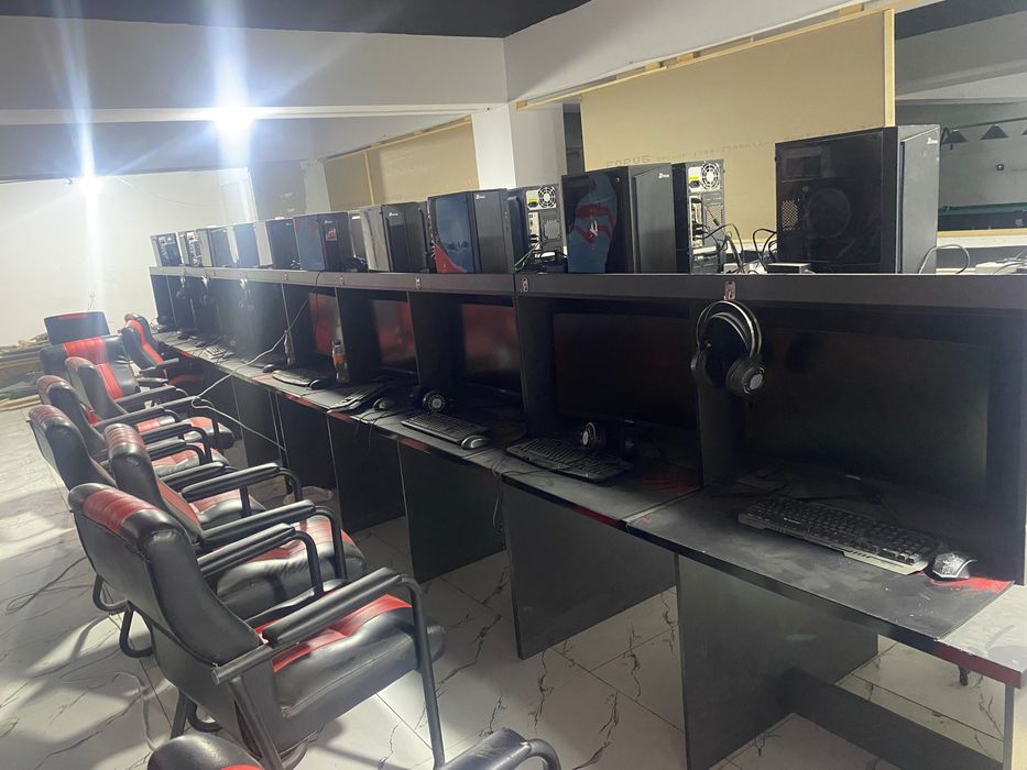 Kopigutir komlek sotiladi