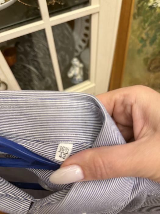 Рубашки в отличном . Размеры указала на фото .