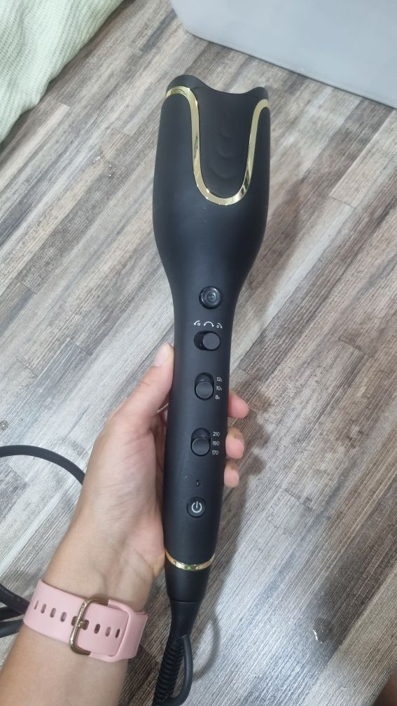 Продам плойку Philips