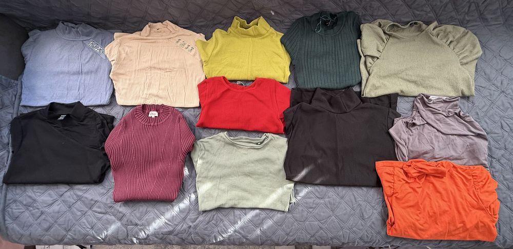 Lot bluze marimea xs