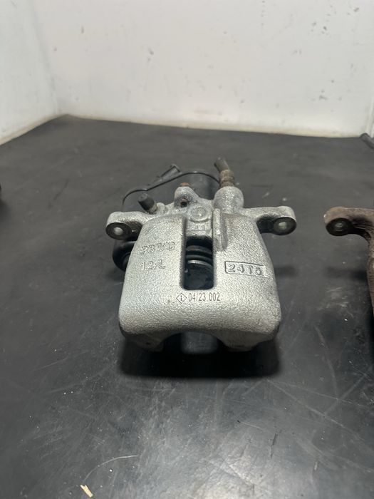 Etrier frana stanga spate Audi A6 C6 2005-2010 Etrier dreapta spate