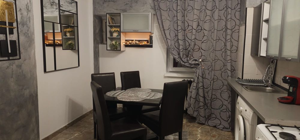 Închiriez apartament în regim hotelier – 2 camere, 50 mp, modern