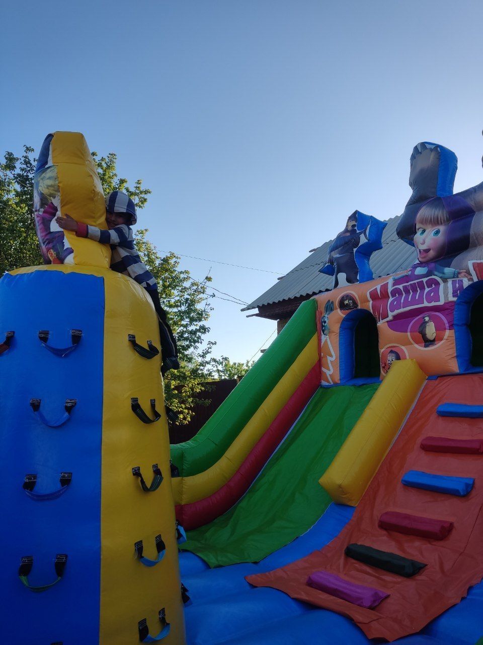 Batut, Shirin paxta  xizmati uzunligi 8 metr eni 5 metr balandligi 5 m
