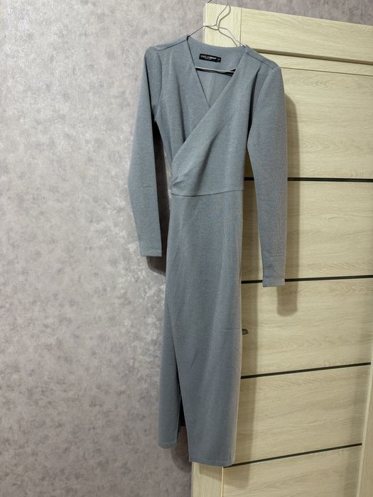 Платье на запах размер хс-с