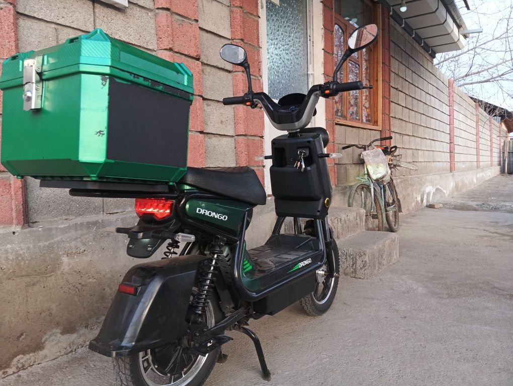 Skuter sotiladi vela sekuterga ustiga pul berilsa obmen bor