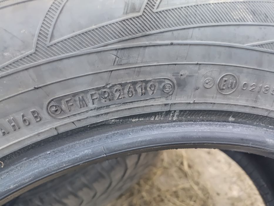Anvelope iarna 235/55r17