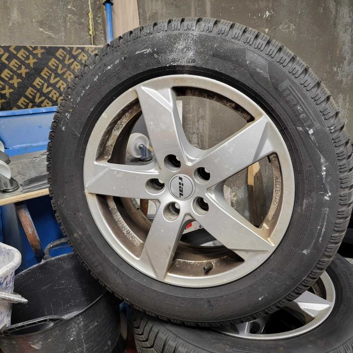 Джанти с гуми Pireli