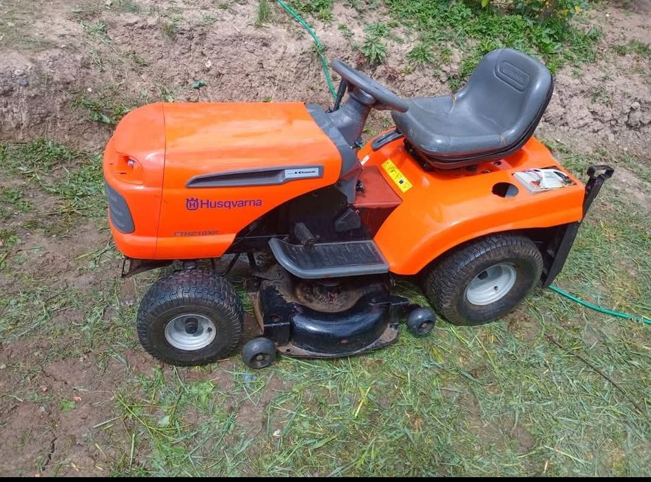 Tractoras tuns iarba Husqvarna 21.CP, motor Kawasaki