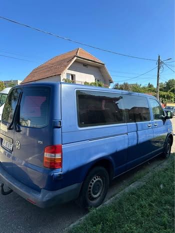 VW T5 Transporter 7+1 2.5