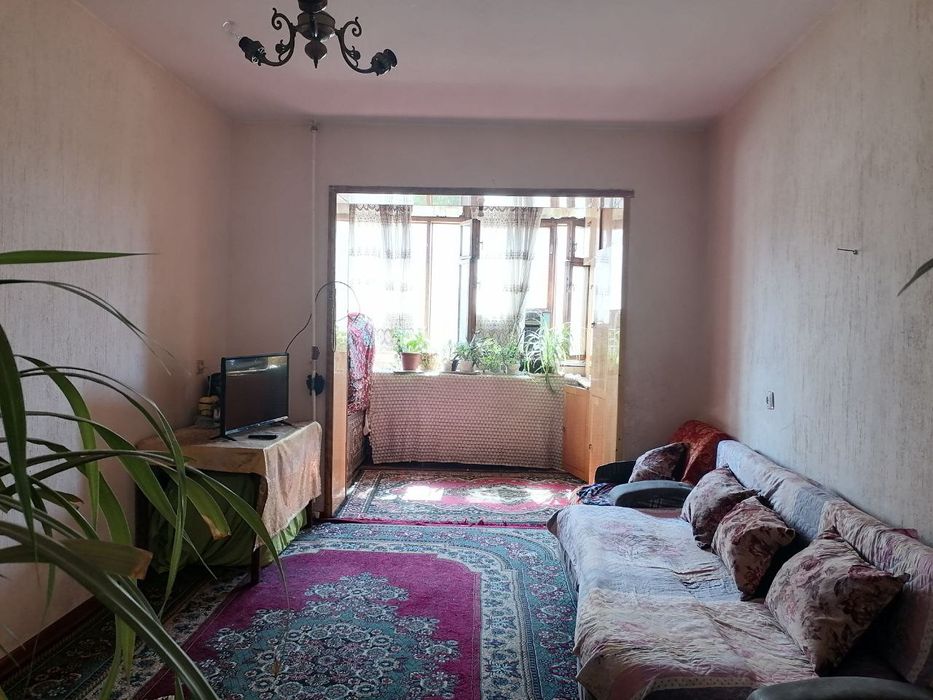 Продам 4х комнатную квартиру Юнусабад Абад КИРПИЧ 77 серия