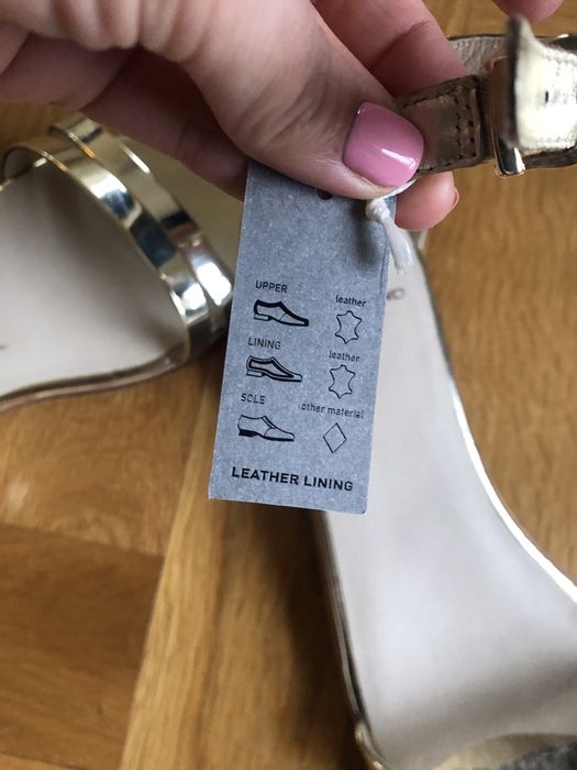 Vand sandale vagabond noi cu eticheta