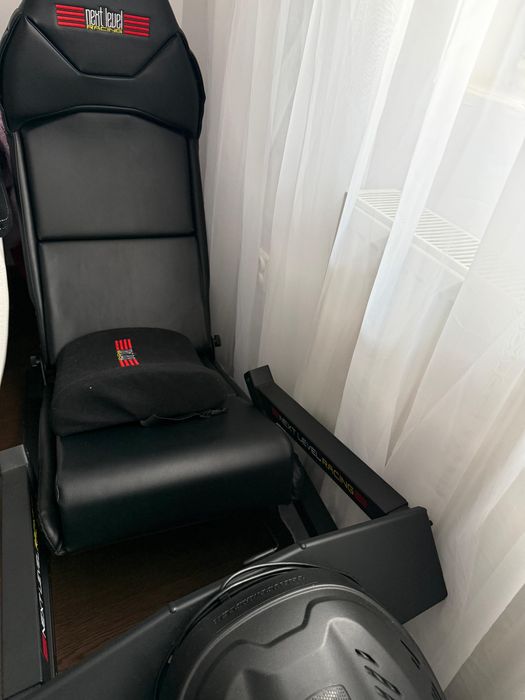 Cockpit F1 NLR F-GT + Thrustmaster T300 full set – stare perfectă