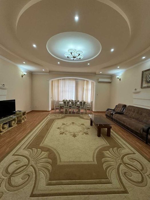 Продается 4-х.комн. квартира, Габус