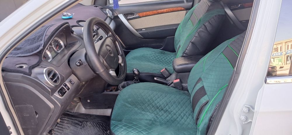 Nexia 3 sotiladi.abmen cobalt aftamat.