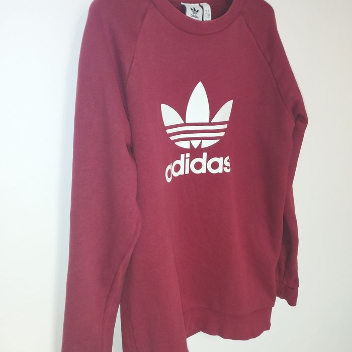 Pulover adidas .