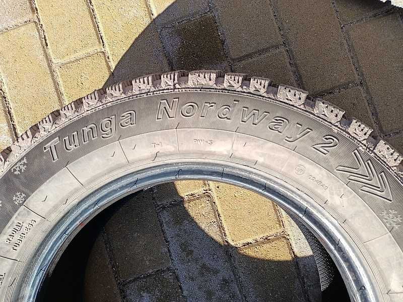 Шины 205/65 R15 - "Tunga Nordway 2" (Россия), шипованные.