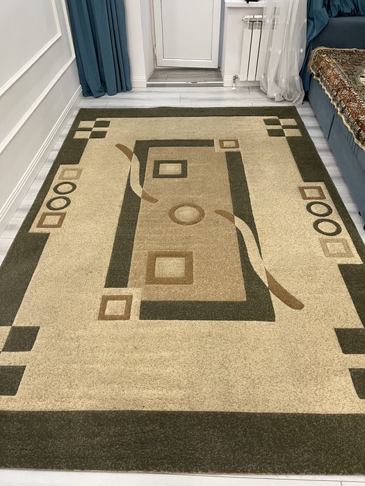 Ковер для гостинной комнаты