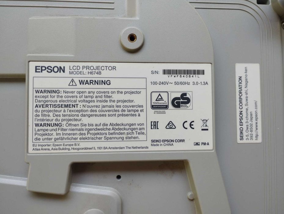 Videoproiector Epson H674B – Full HD 3LCD