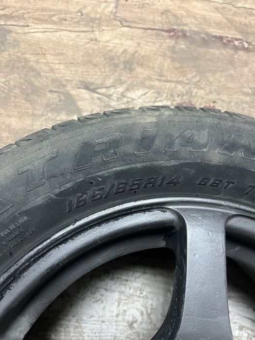 Продается комплект колес